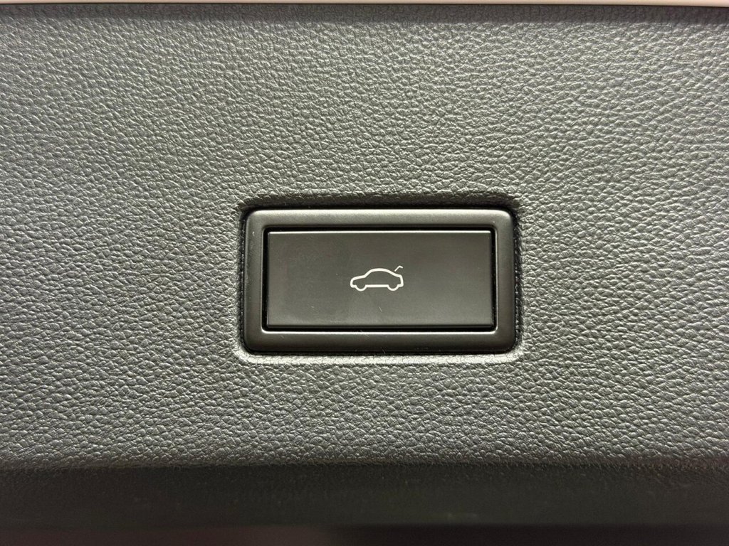 Used Volkswagen T-Roc 2019 for sale - 77038326: Photo 20