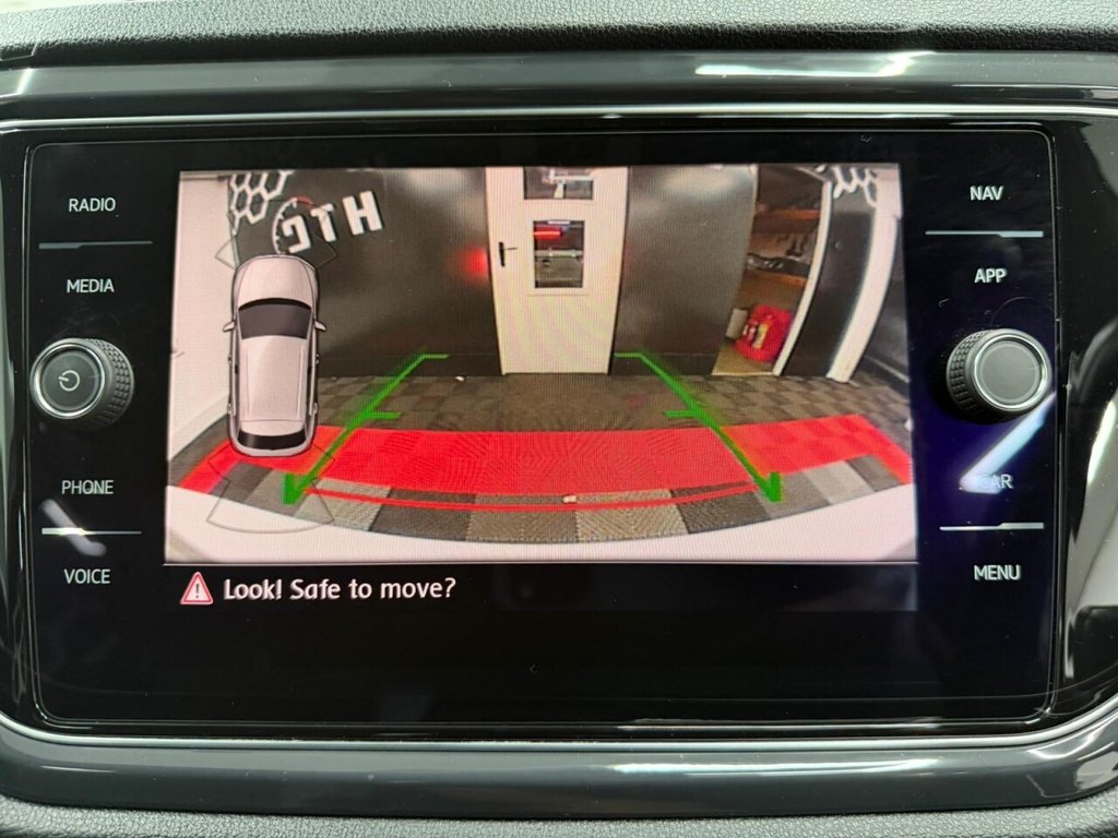 Used Volkswagen T-Roc 2019 for sale - 77038326: Photo 25