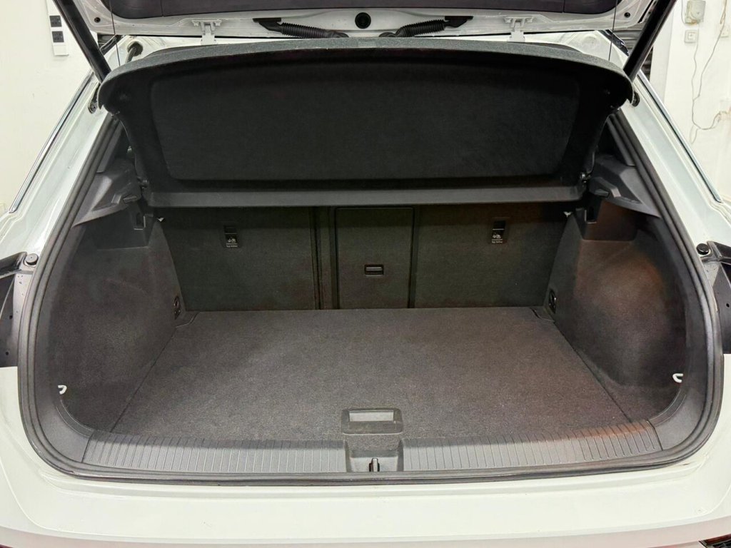 Used Volkswagen T-Roc 2019 for sale - 77038326: Photo 26