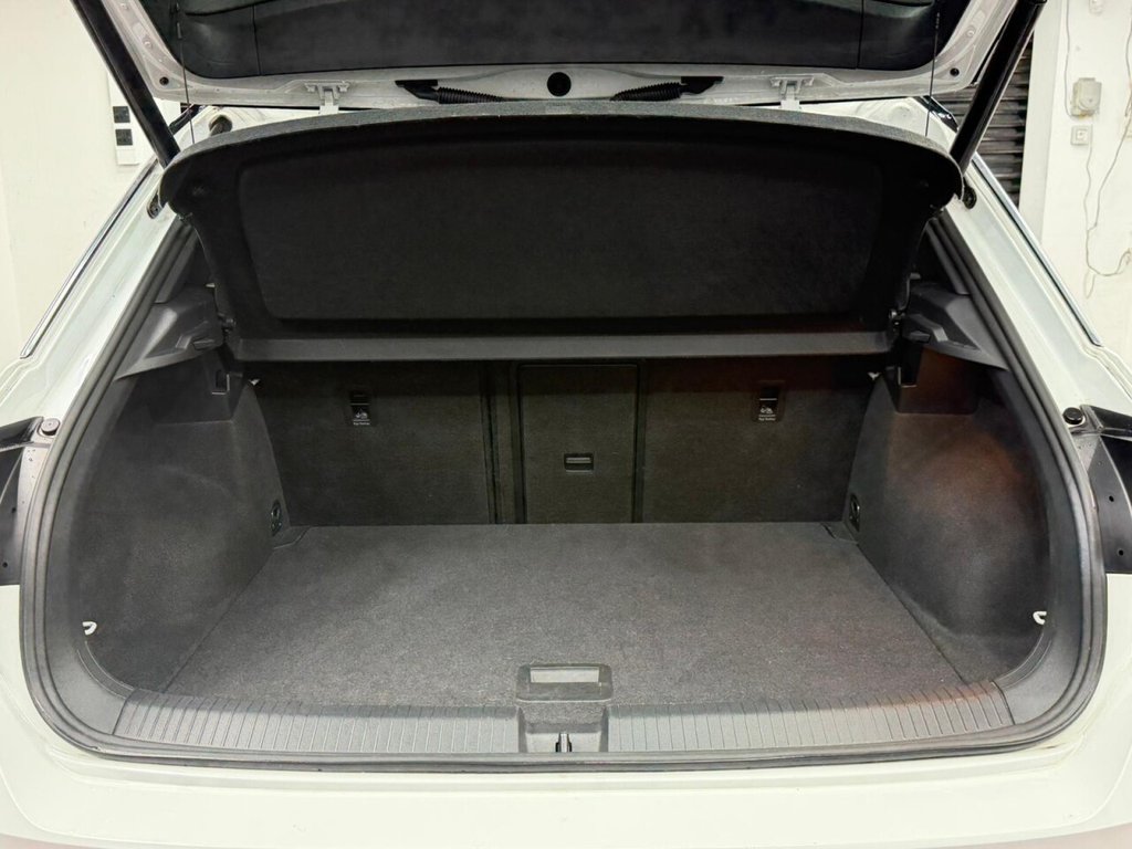 Used Volkswagen T-Roc 2019 for sale - 77038326: Photo 27