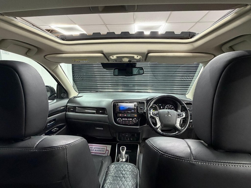 Used Mitsubishi Outlander 2018 for sale - 76942880: Photo 10