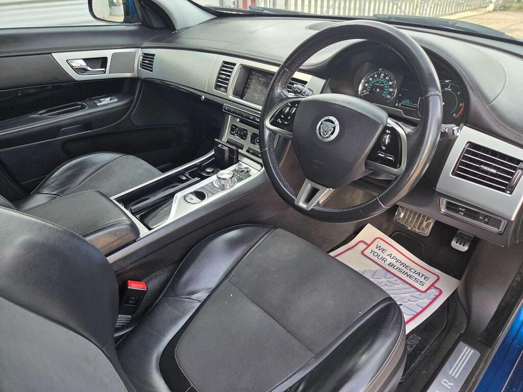 Used Jaguar XF 2012 for sale - 76156581: Photo 12