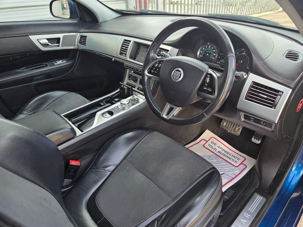 Used Jaguar XF 2012 for sale - 76156581: Photo 16
