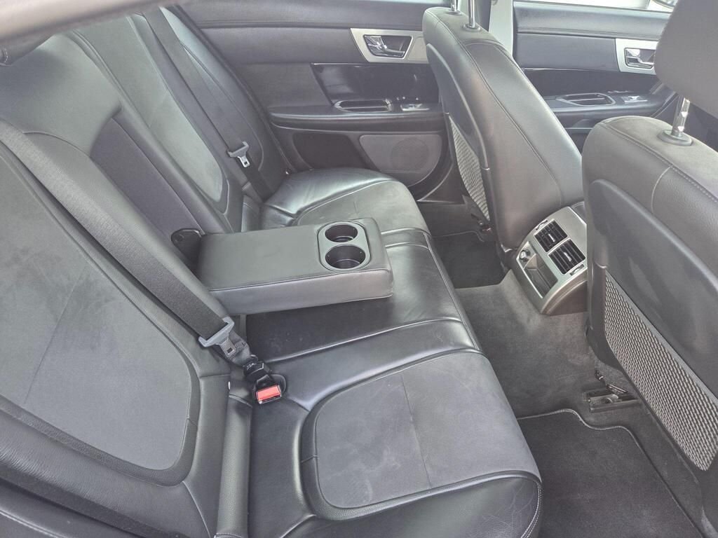 Used Jaguar XF 2012 for sale - 76156581: Photo 21