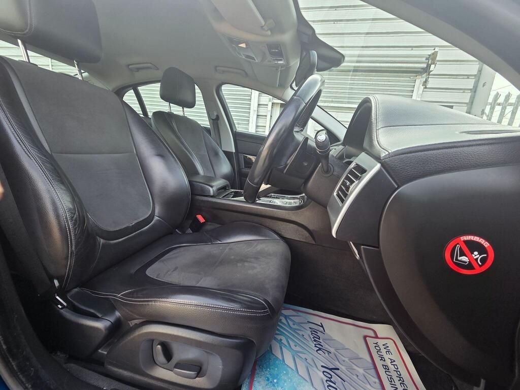 Used Jaguar XF 2012 for sale - 76156581: Photo 33