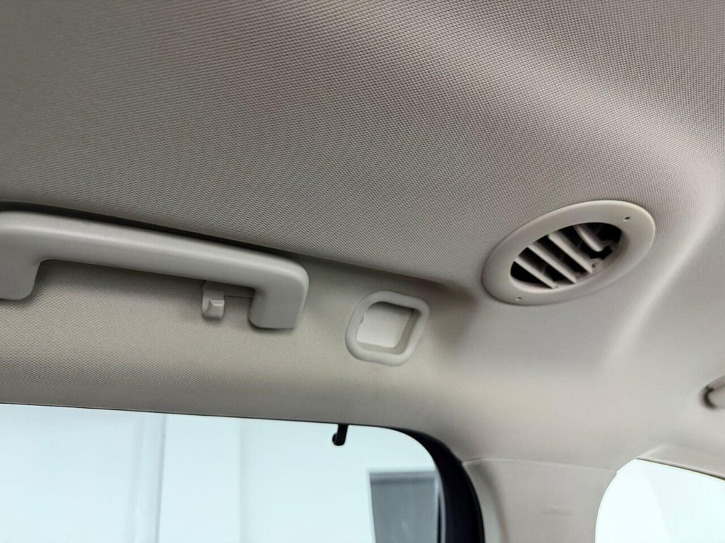 Used Ford Galaxy 2017 for sale - 77609029: Photo 28