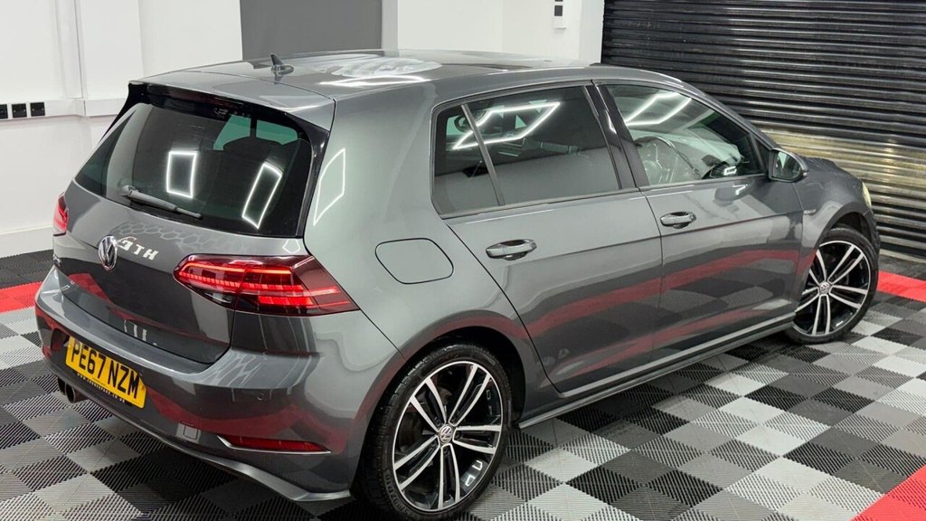 Used Volkswagen Golf 2017 for sale - 76826525: Photo 10