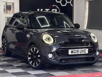 Used MINI Hatch 2019 for sale - 77521484: Photo