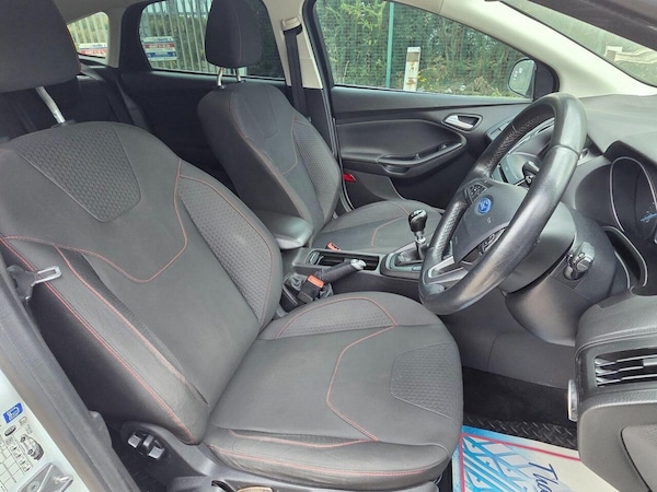 Used Ford Focus 2016 for sale - 76210520: Photo 14