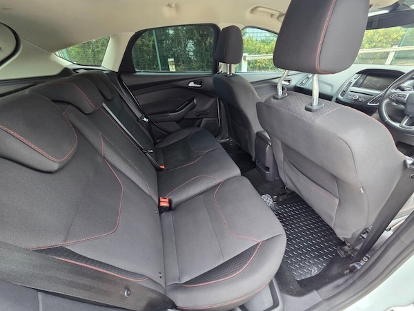 Used Ford Focus 2016 for sale - 76210520: Photo 15