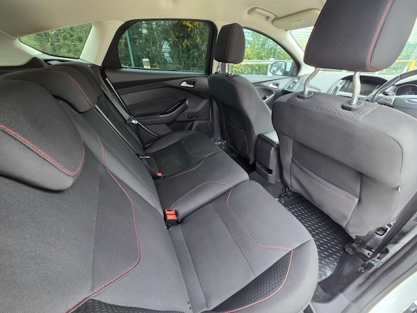 Used Ford Focus 2016 for sale - 76210520: Photo 17