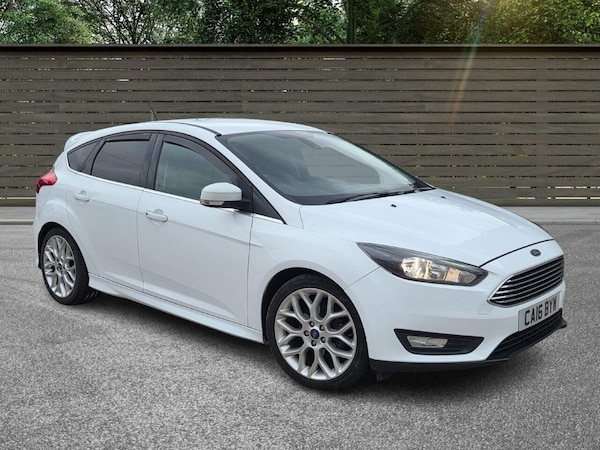 Used Ford Focus 2016 for sale - 76210520: Photo 1