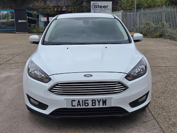 Used Ford Focus 2016 for sale - 76210520: Photo 2