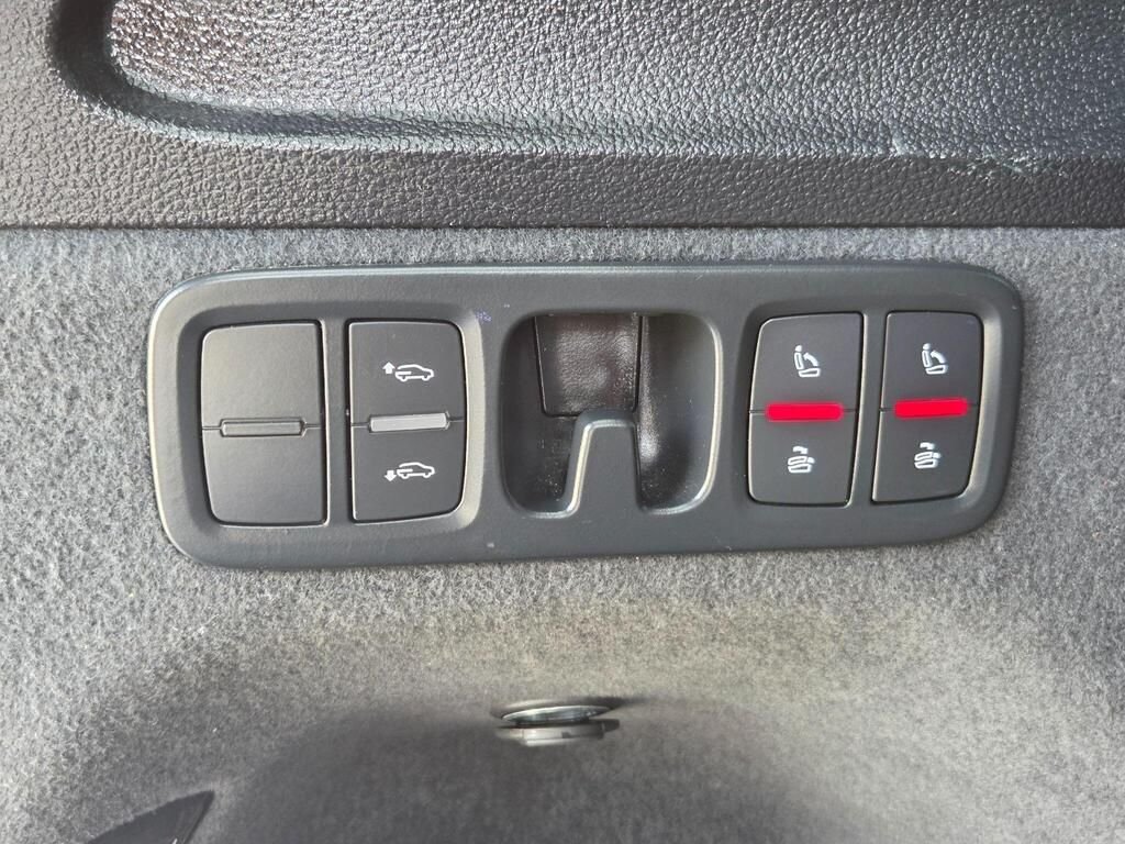 Used Audi Q7 2017 for sale - 76156586: Photo 32