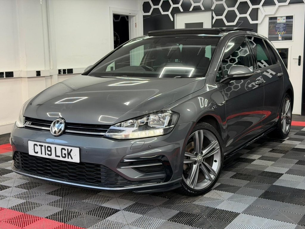 Used Volkswagen Golf 2019 for sale - 77014456: Photo 11