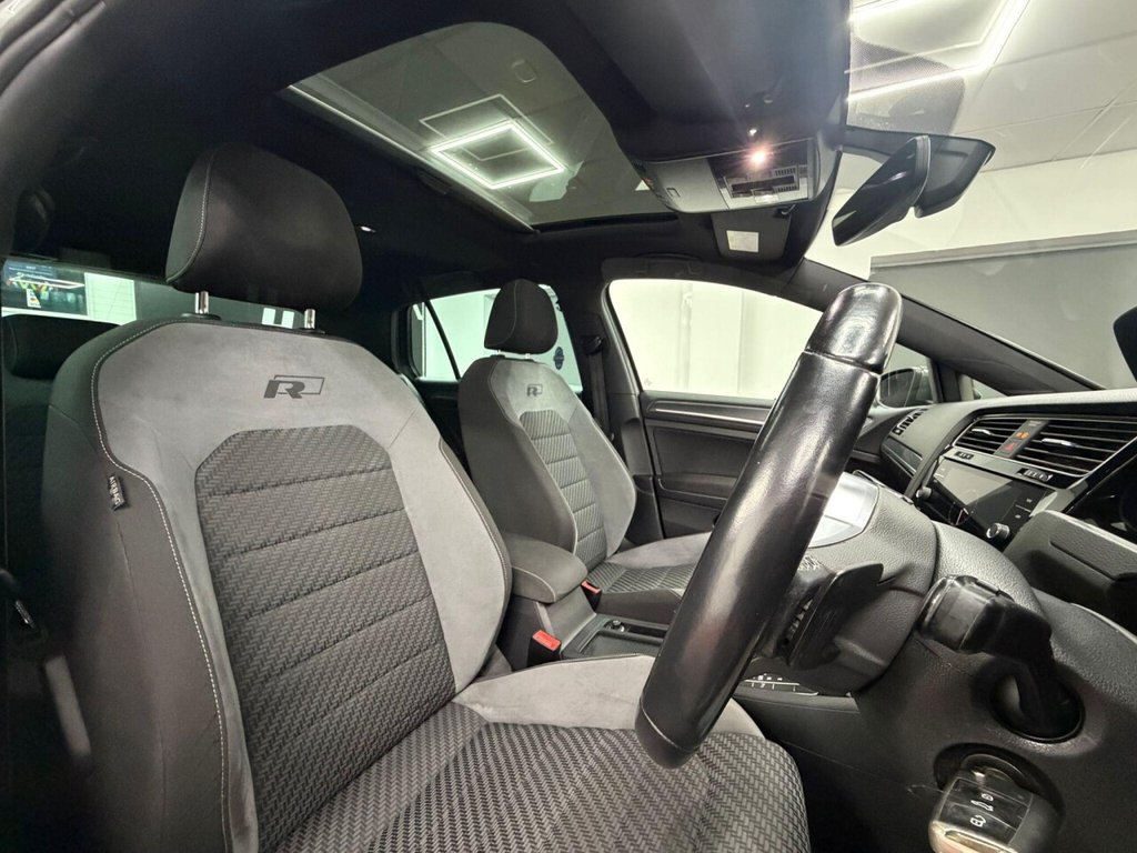 Used Volkswagen Golf 2019 for sale - 77014456: Photo 21