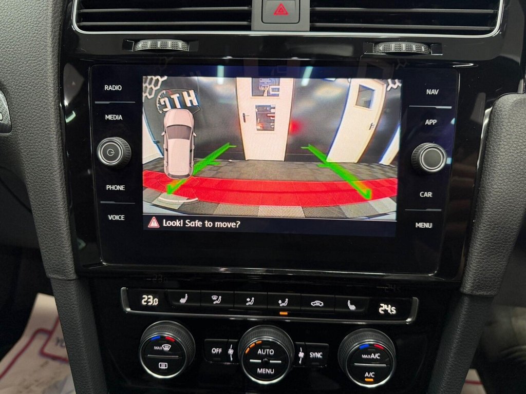 Used Volkswagen Golf 2019 for sale - 77014456: Photo 29