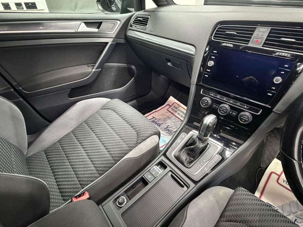 Used Volkswagen Golf 2019 for sale - 77014456: Photo 34