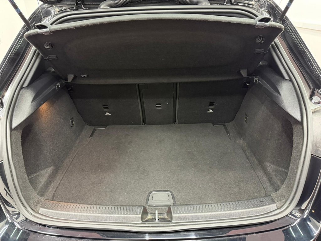 Used Mercedes-Benz A-Class 2020 for sale - 76942879: Photo 28