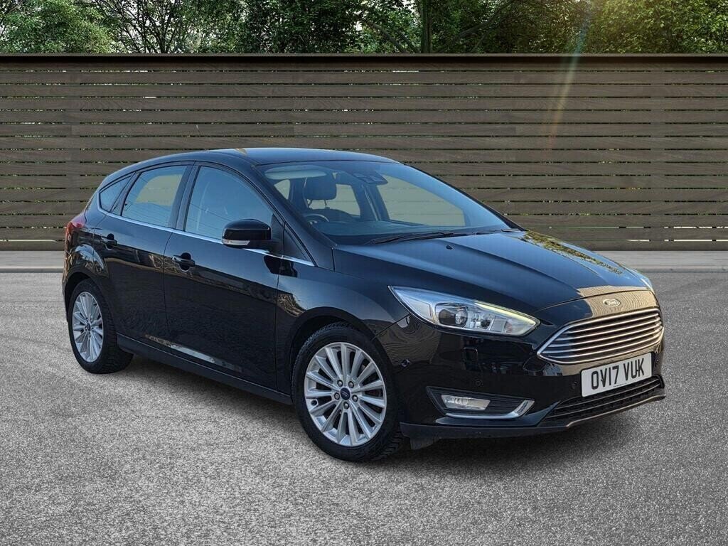 Used Ford Focus 2017 for sale - 76210755: Photo 2