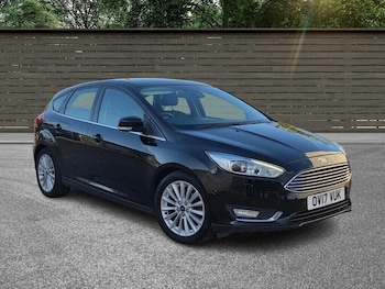 Used Ford Focus 2017 for sale - 76210755: Photo 2