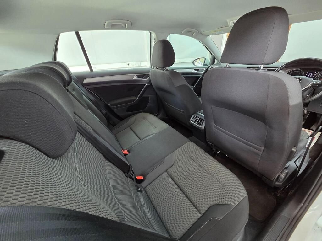 Used Volkswagen Golf 2016 for sale - 76156578: Photo 18