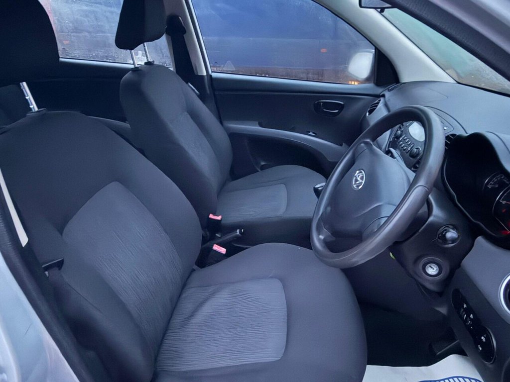 Used Hyundai i10 2011 for sale - 77525935: Photo 21