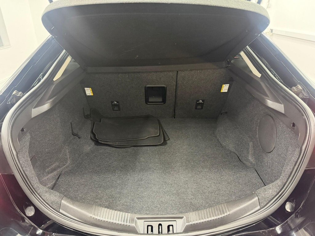 Used Ford Mondeo 2016 for sale - 77850177: Photo 32