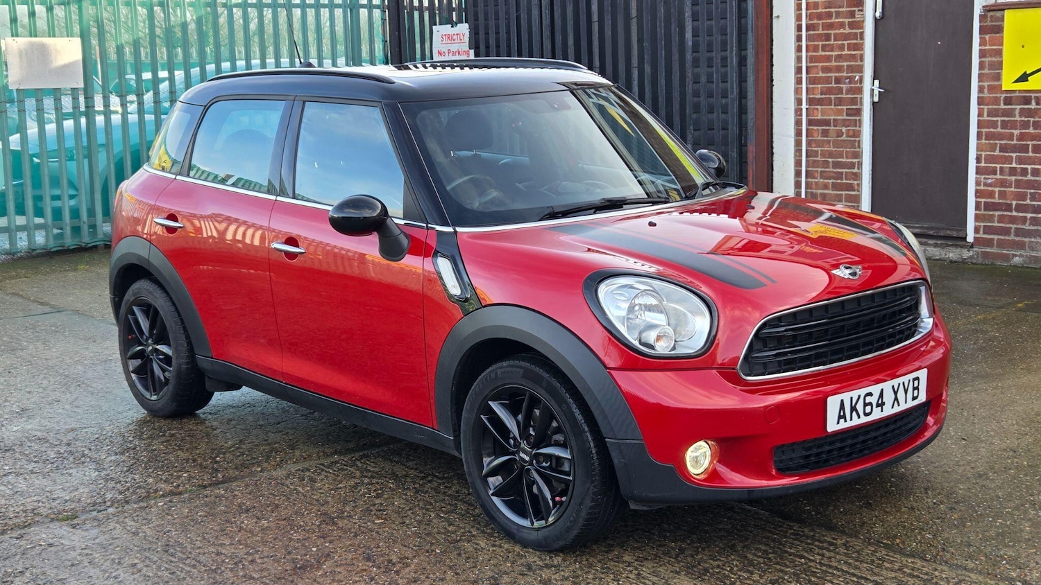Used MINI Countryman 2014 for sale - 77386987: Photo 2