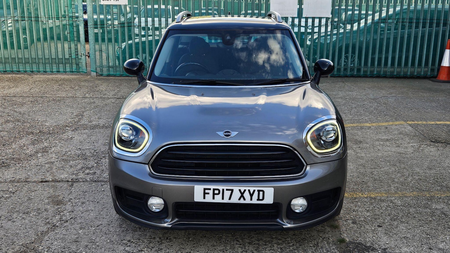 Used MINI Countryman 2017 for sale - 76371610: Photo 3