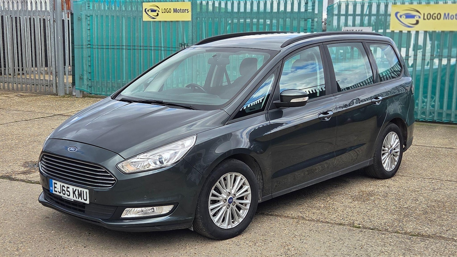 Used Ford Galaxy 2015 for sale - 77709637: Photo 1