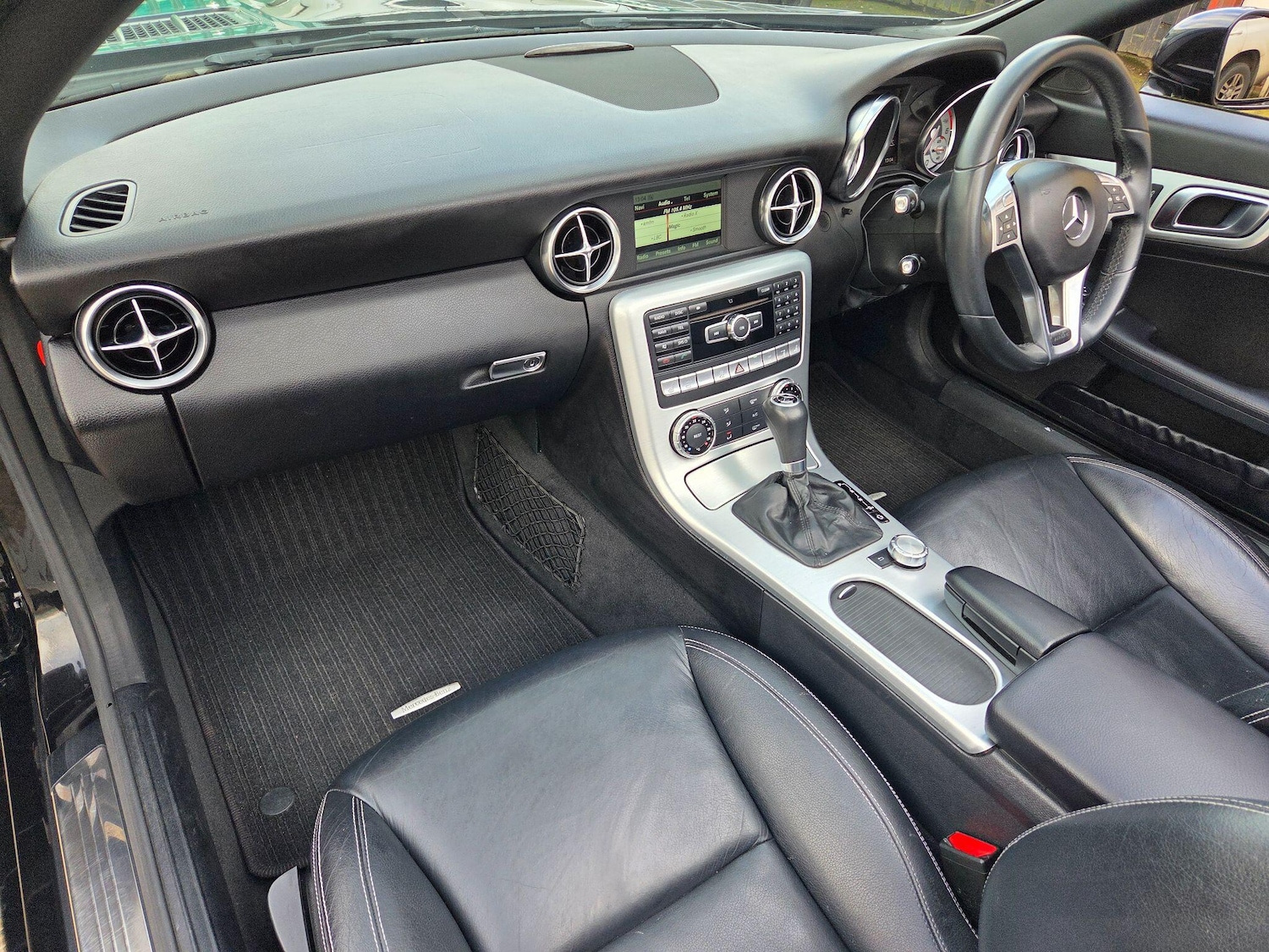 Used Mercedes-Benz SLK 2014 for sale - 77538301: Photo 20