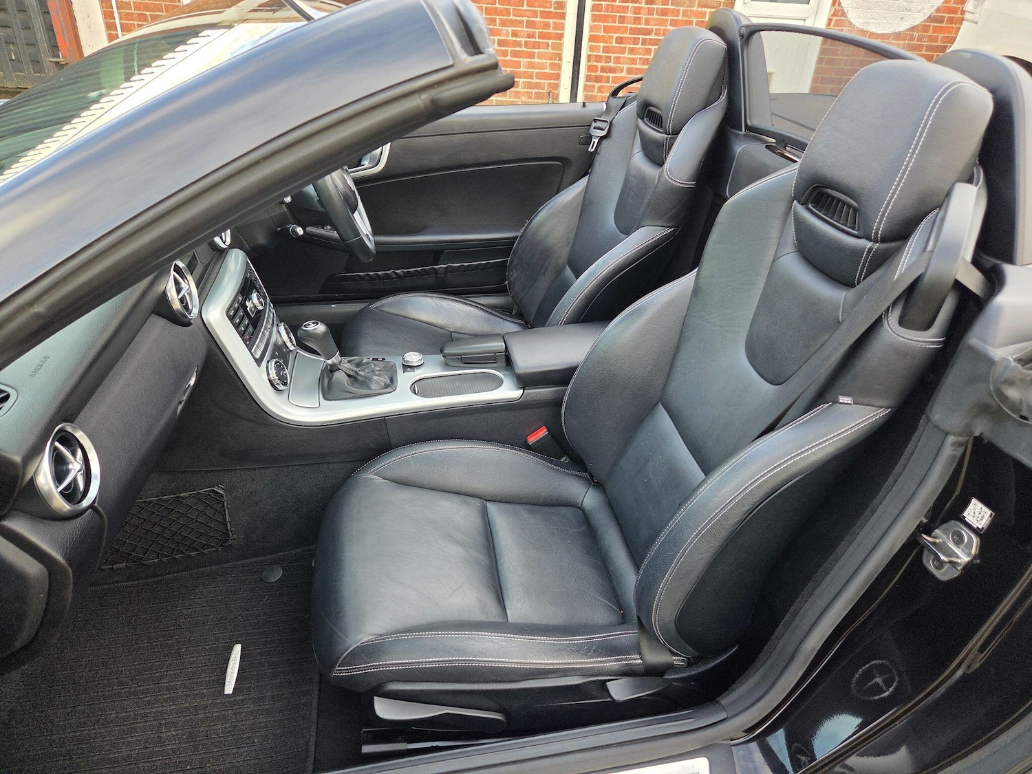 Used Mercedes-Benz SLK 2014 for sale - 77538301: Photo 21