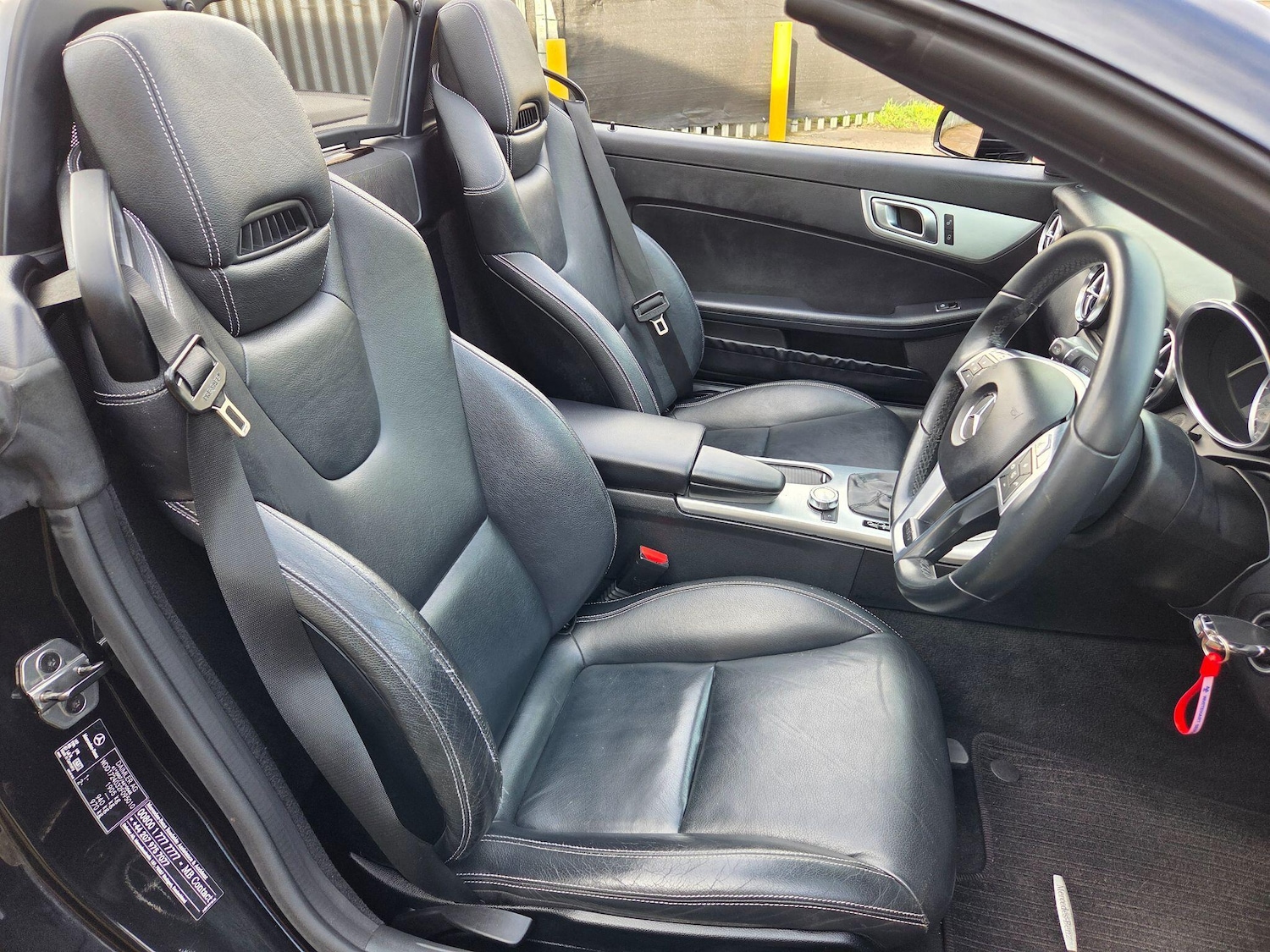 Used Mercedes-Benz SLK 2014 for sale - 77538301: Photo 25