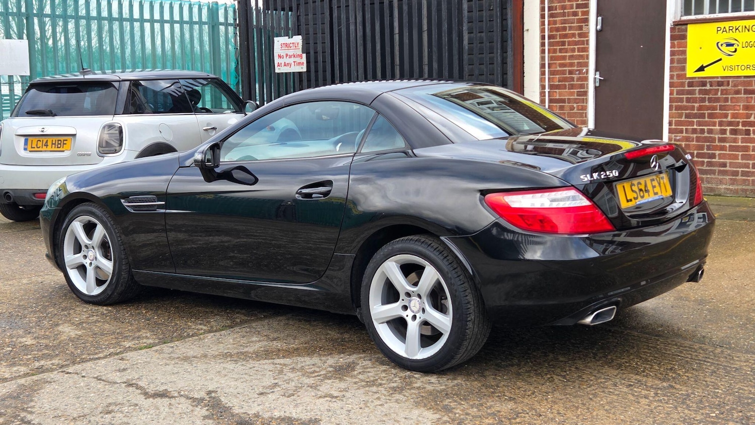Used Mercedes-Benz SLK 2014 for sale - 77538301: Photo 8