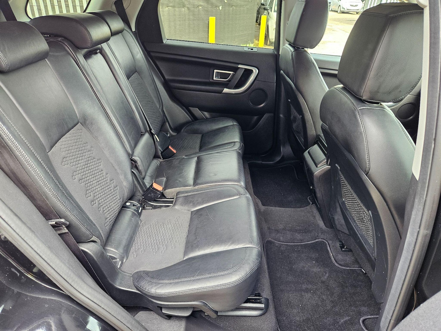 Used Land Rover Discovery Sport 2016 for sale - 76499410: Photo 16