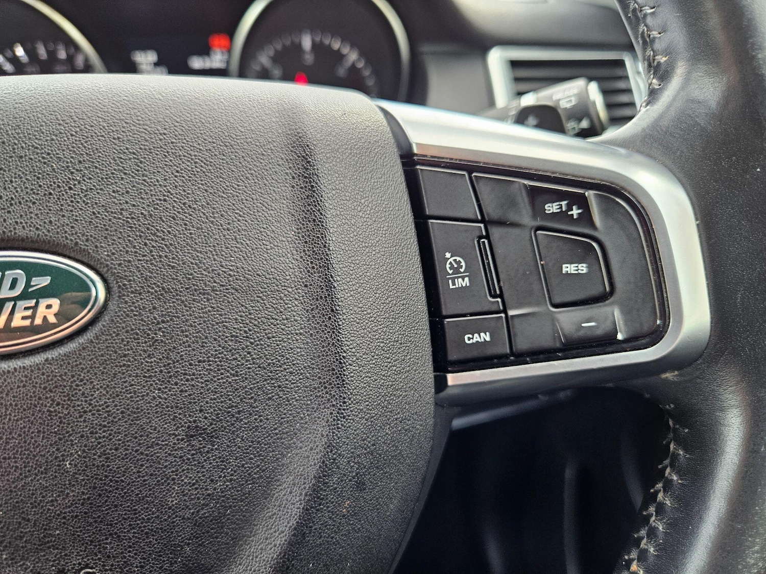 Used Land Rover Discovery Sport 2016 for sale - 76499410: Photo 20