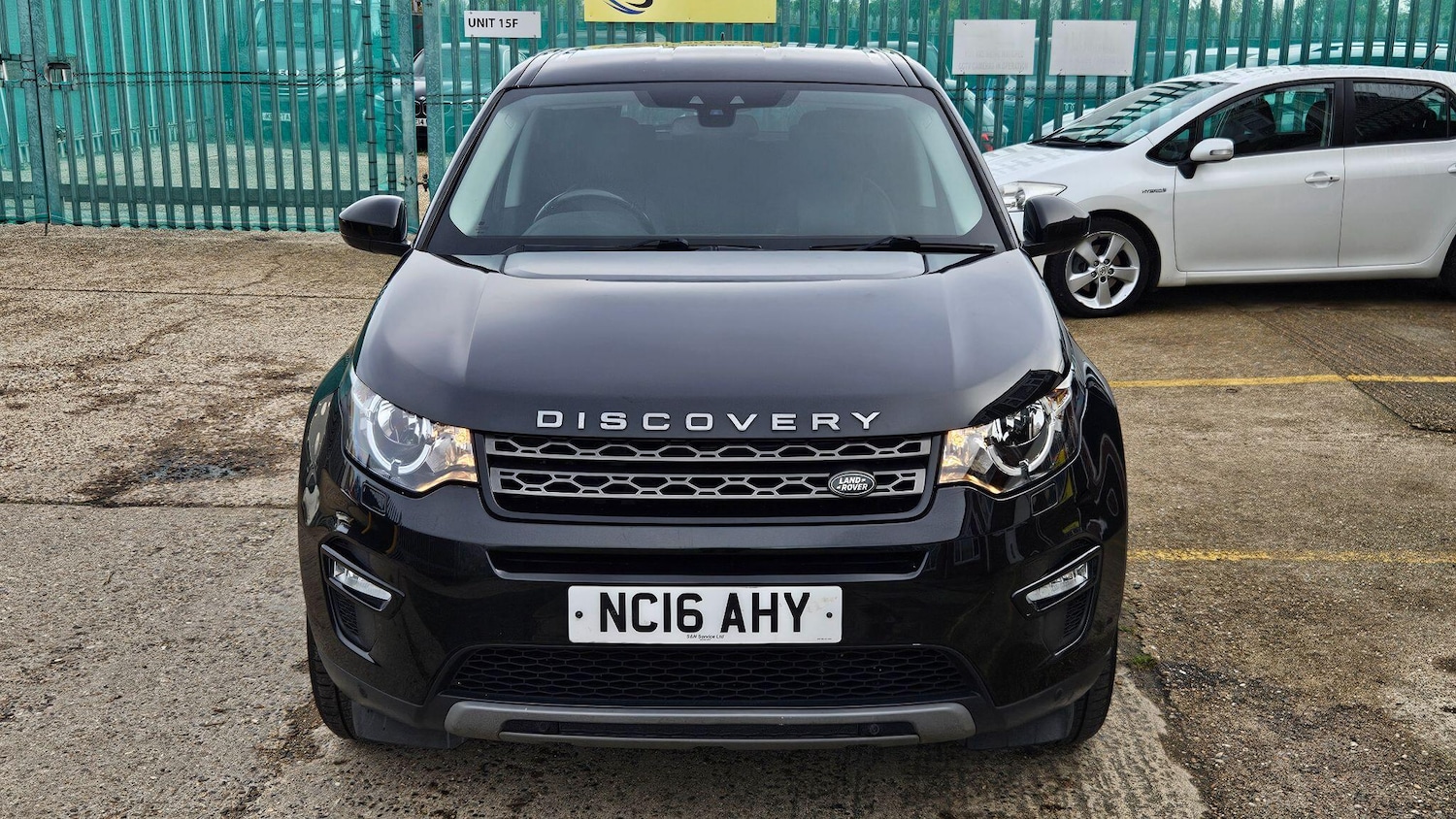 Used Land Rover Discovery Sport 2016 for sale - 76499410: Photo 3
