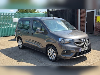 Used Vauxhall Combo Life 2019 for sale - 79349294: Photo