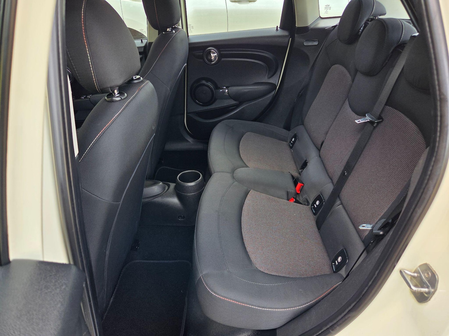 Used MINI Hatch 2015 for sale - 77925645: Photo 15