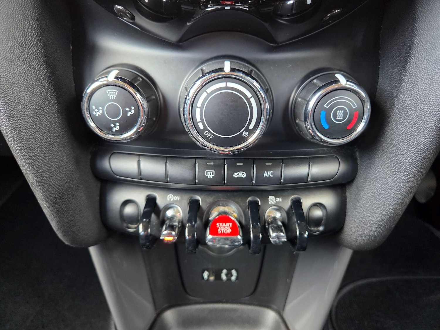 Used MINI Hatch 2015 for sale - 77925645: Photo 17