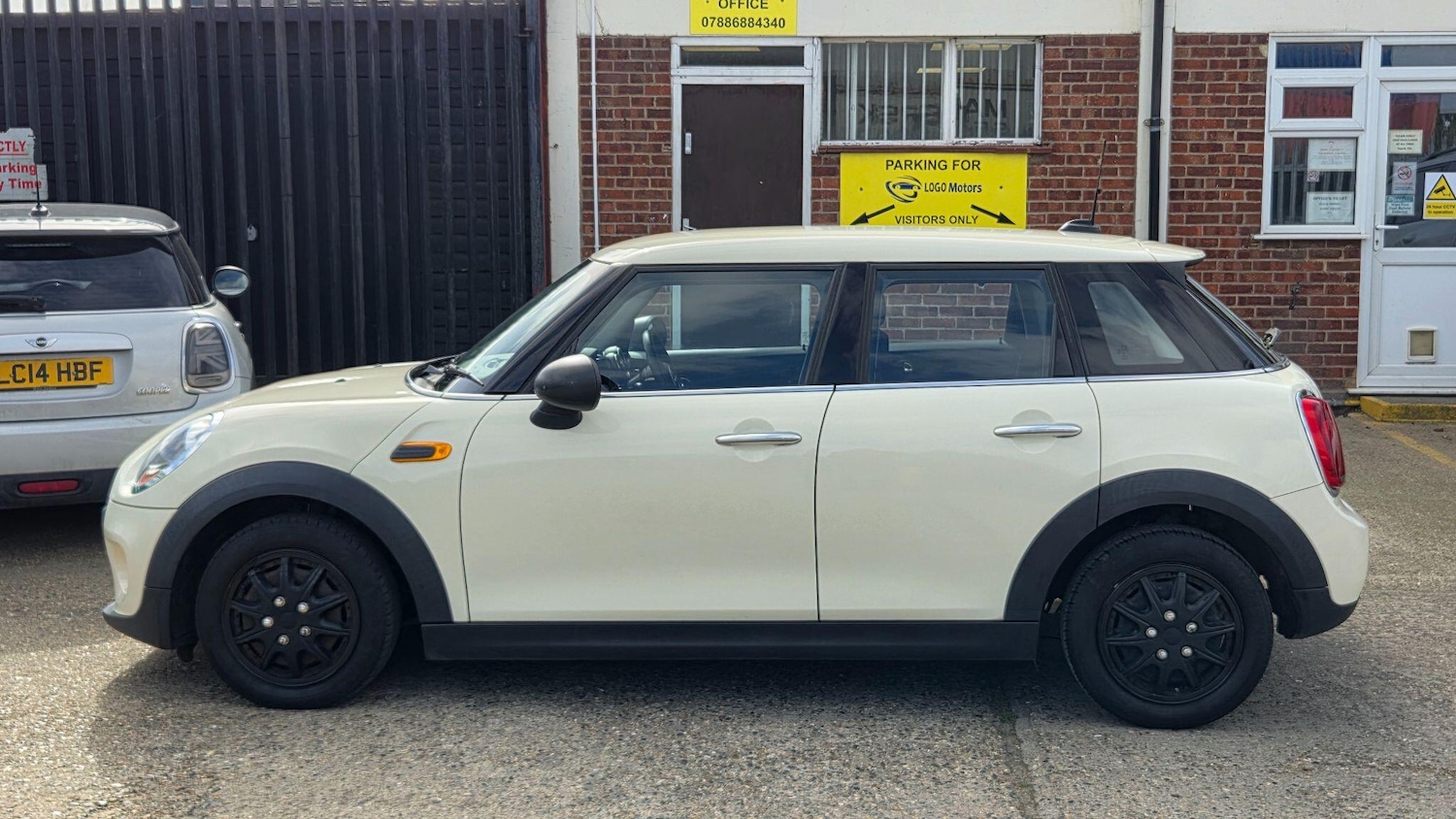 Used MINI Hatch 2015 for sale - 77925645: Photo 5
