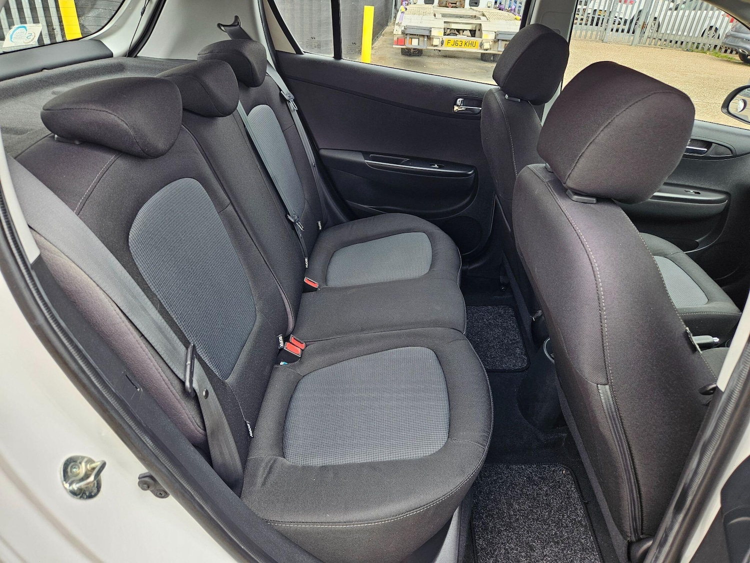 Used Hyundai i20 2014 for sale - 76840720: Photo 17