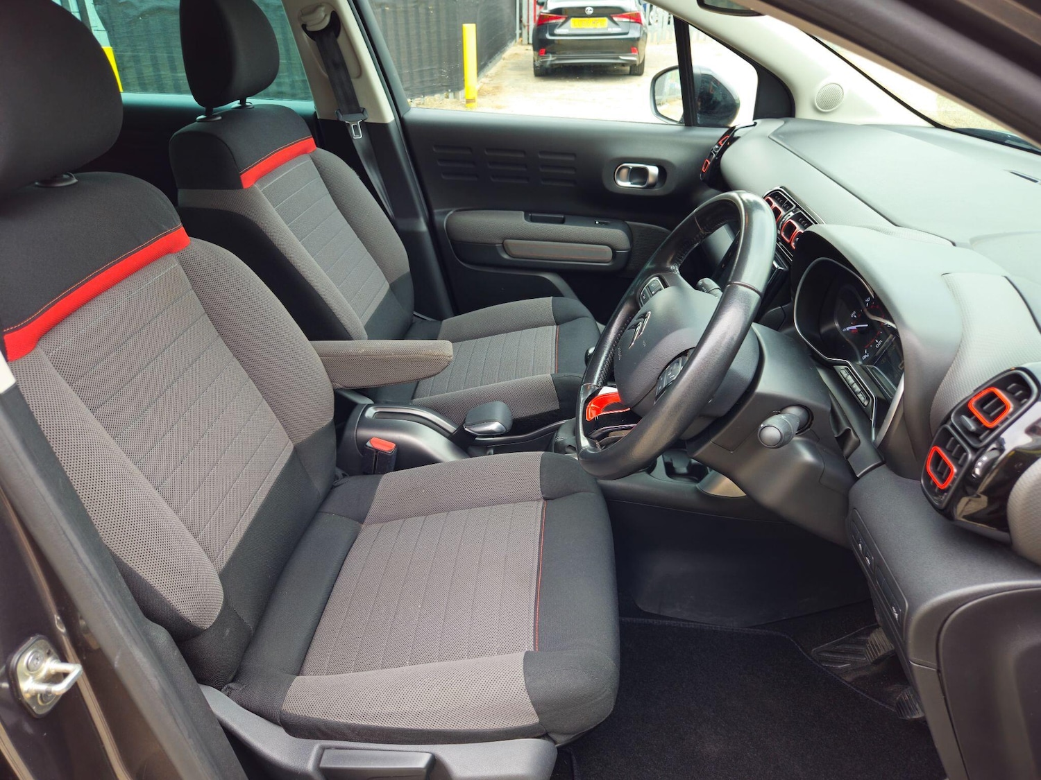 Used Citroen C3 Aircross 2020 for sale - 76371362: Photo 14