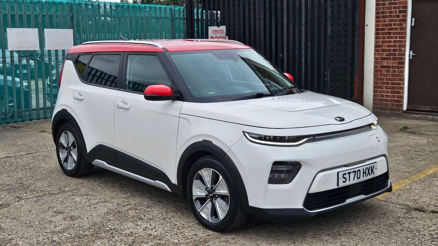 Used Kia Soul 2020 for sale - 76032159: Photo 2