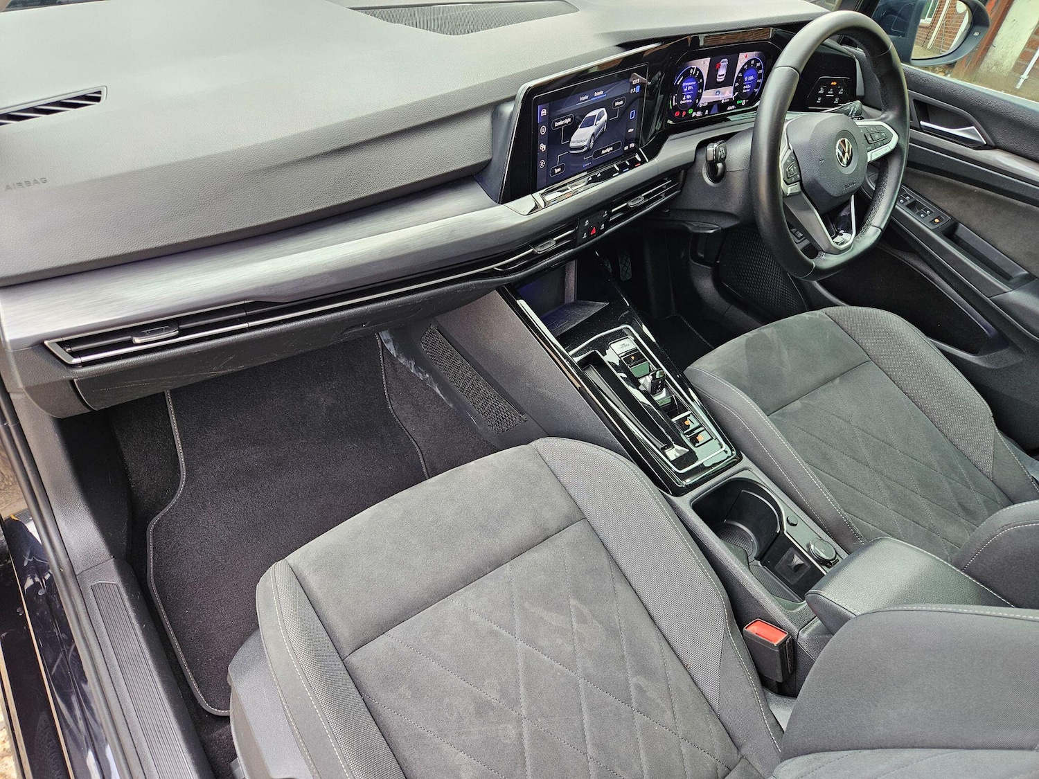 Used Volkswagen Golf 2023 for sale - 76522291: Photo 27