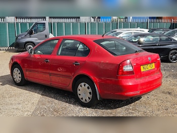 Used Skoda Octavia 2010 for sale - 77109047: Photo
