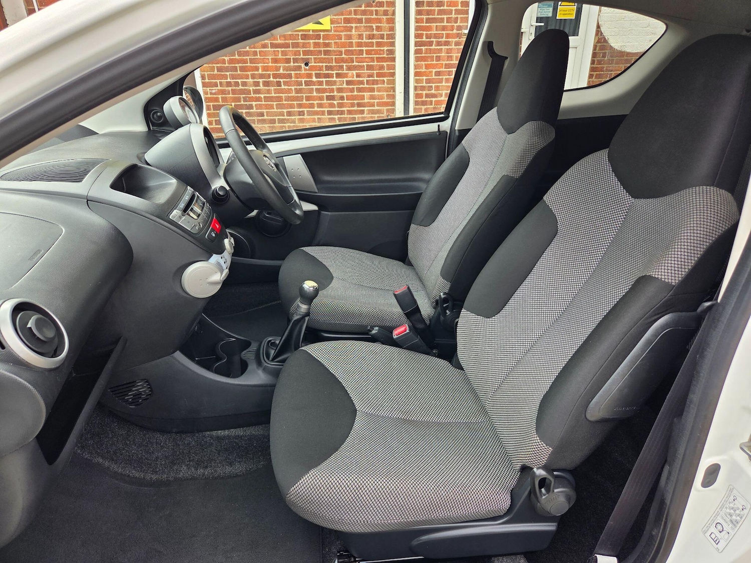 Used Toyota AYGO for sale - 78100788: Photo 11