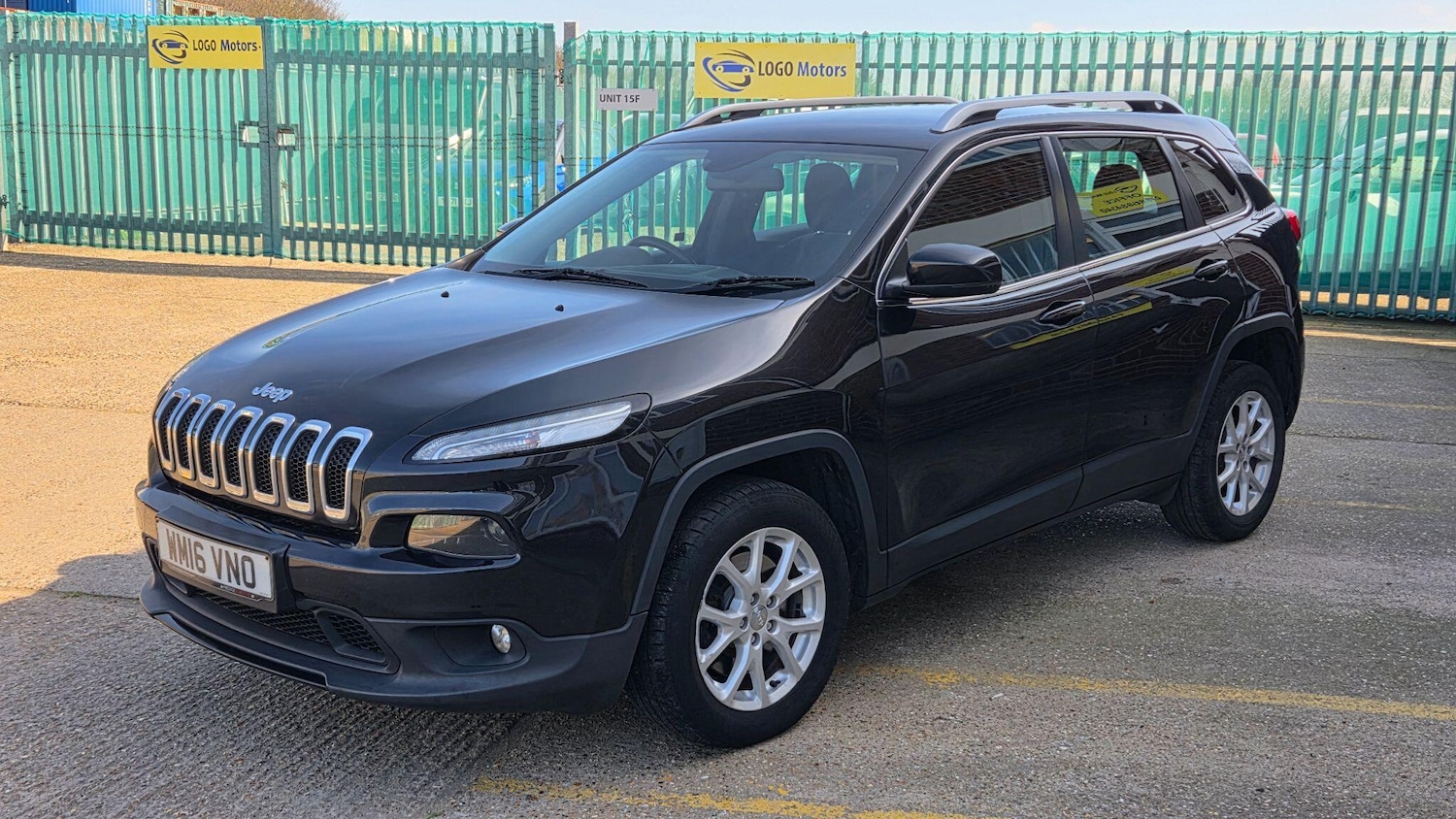 Used Jeep Cherokee for sale - 77977790: Photo 1