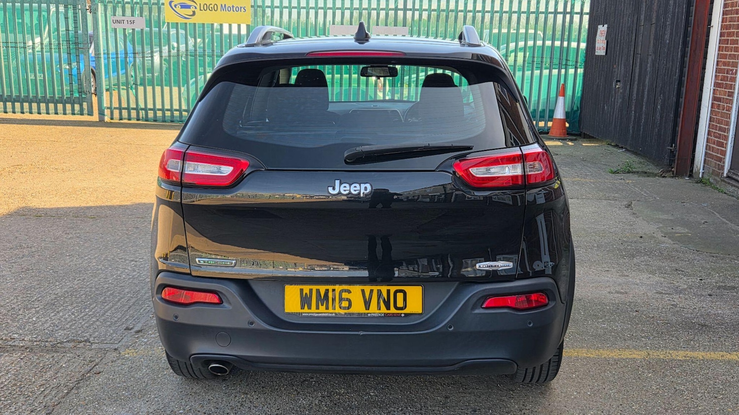 Used Jeep Cherokee for sale - 77977790: Photo 6